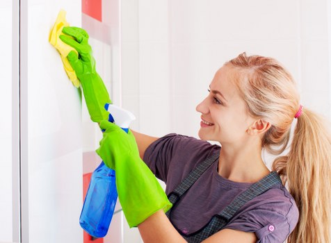 Professional sofa cleaning in Ruislip for a fresh living room